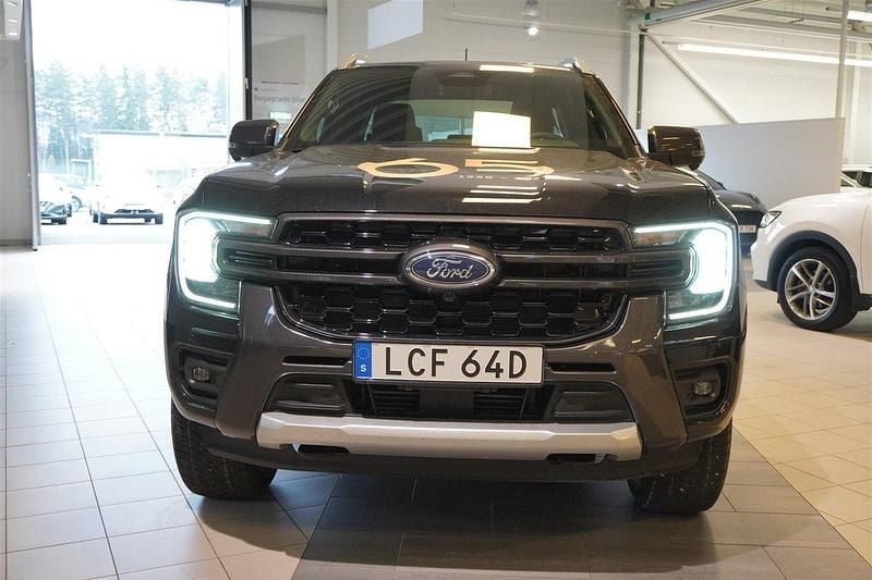 Svart (agate black) Begagnad 2025 Ford Ranger Wildtrack Pickup | 858 325 kr (Dyr) - Bild 1/4