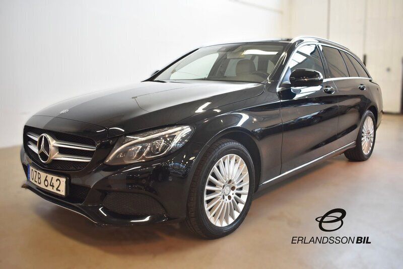 Svart Begagnad 2015 Mercedes C250 Kombi | 199 900 kr (Marknadspris) - Bild 1/4