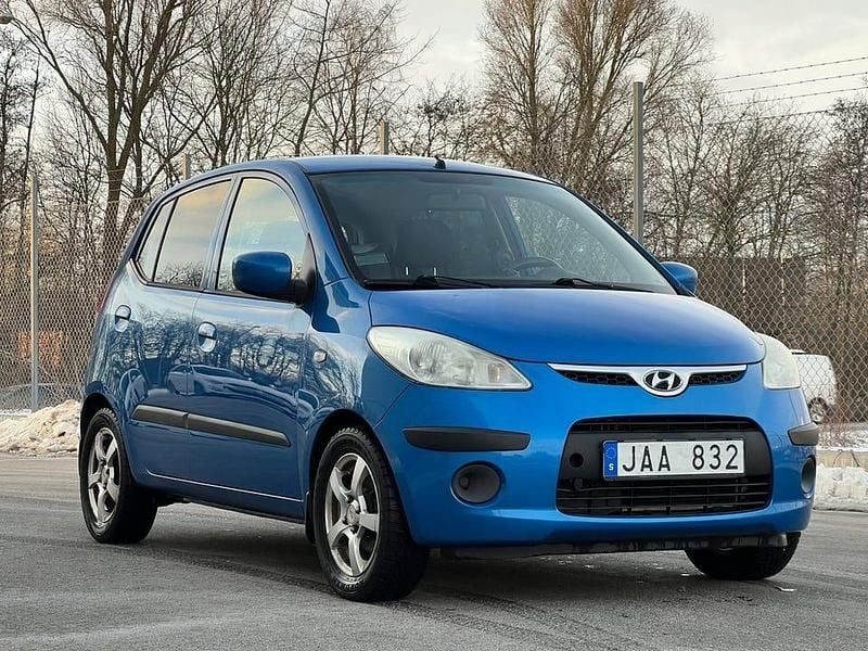 Begagnad Hyundai i10 67 HK (49 kW) 2009 Blå Halvkombi