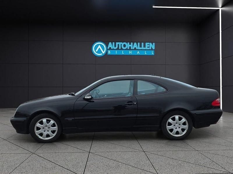 Begagnad Mercedes CLK230 Avantgarde 197 HK (144 kW) 2001 Svart Sportkupé