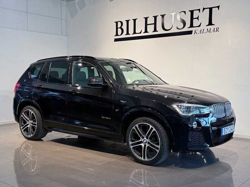 Svart Begagnad 2017 BMW X3 M Sport SUV | 379 900 kr - Bild 1/4