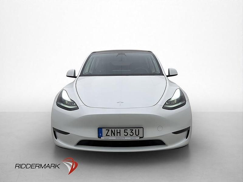 Begagnad Tesla Model Y Long Range AWD 378 kW (514 HK) 2023 Vit SUV