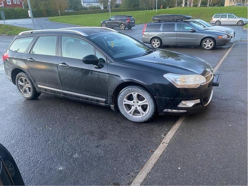 Svart Begagnad 2009 Citroën C5 Kombi | 14 000 kr (Marknadspris) - Bild 1/4