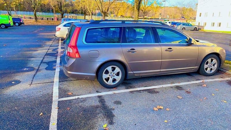 Begagnad 2011 Volvo V70 Kombi | 57 000 kr (Bra pris) - Bild 1/4