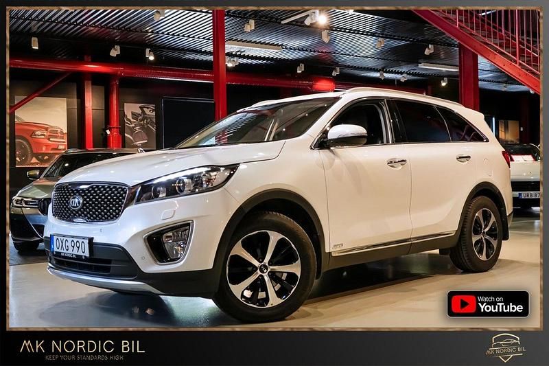 Vit Begagnad 2015 Kia Sorento SUV | 204 900 kr (Marknadspris) - Bild 1/4