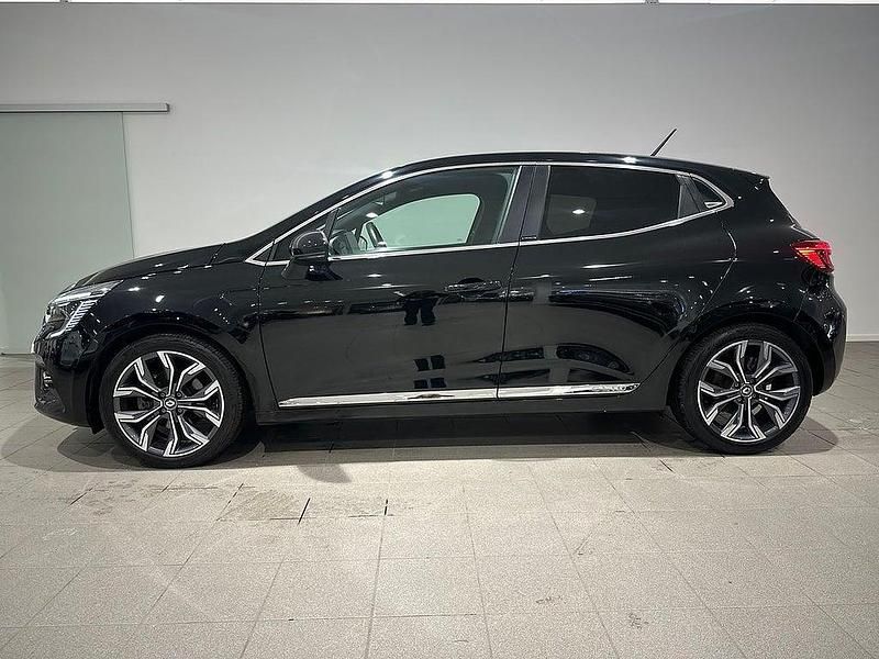 Begagnad Renault Clio V Intens 141 HK (103 kW) 2020 Svart Halvkombi