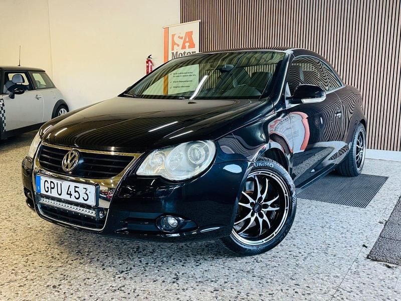 Svart Begagnad 2008 VW Eos Cab | 94 900 kr (Lite dyr) - Bild 1/4