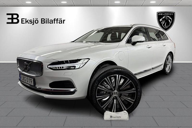 Vit Begagnad 2023 Volvo V90 Inscription Kombi | 389 500 kr (Marknadspris) - Bild 1/4
