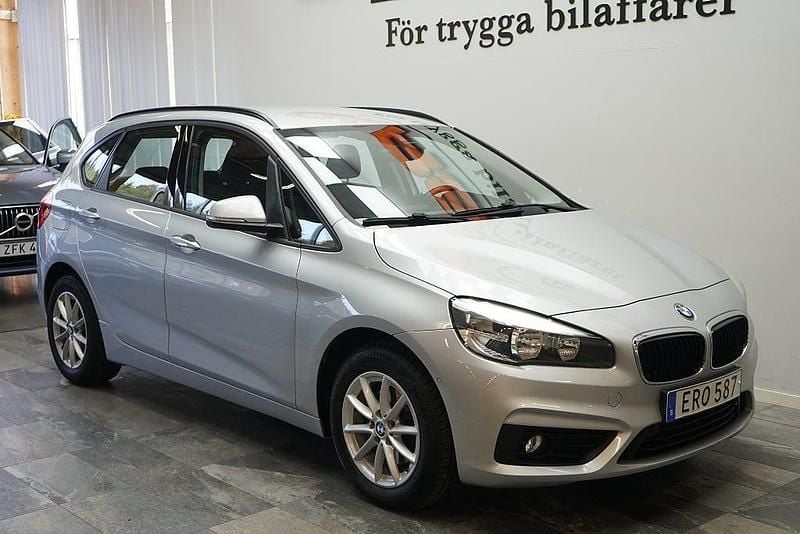 Begagnad BMW 218 Advantage 150 HK (110 kW) 2015 Silver Kombi