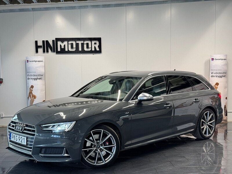 Grå Begagnad 2017 Audi S4 Comfort Kombi | 389 900 kr (Marknadspris) - Bild 1/4