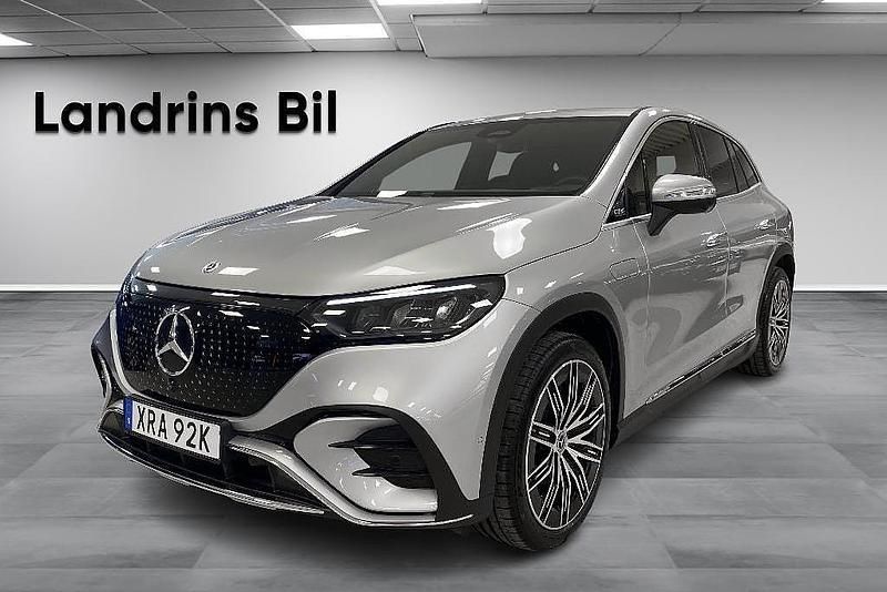 Begagnad Mercedes EQE350 AMG line 214 kW (292 HK) 2024 Silver SUV