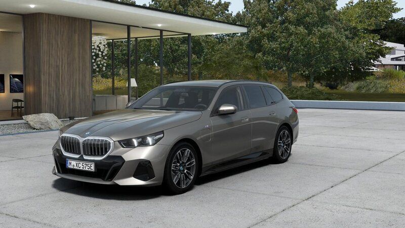 Okänd Ny 2025 BMW 530e Efficient Dynamics Kombi | 757 300 kr (Marknadspris) - Bild 1/4