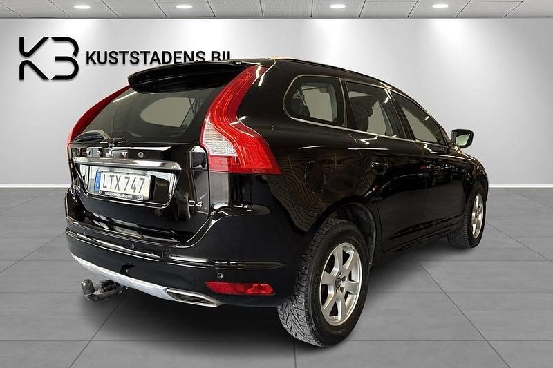 Begagnad Volvo XC60 Momentum 190 HK (139 kW) 2015 Svart SUV