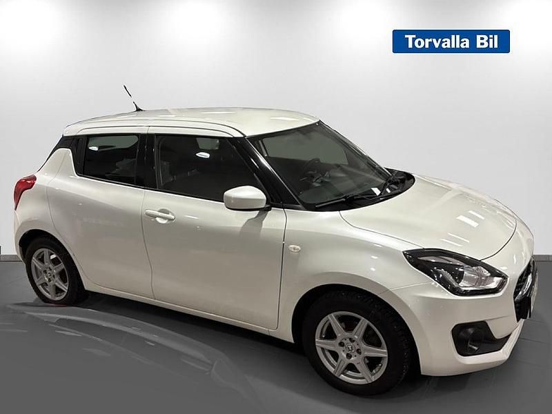 Begagnad Suzuki Swift 2021 Vit