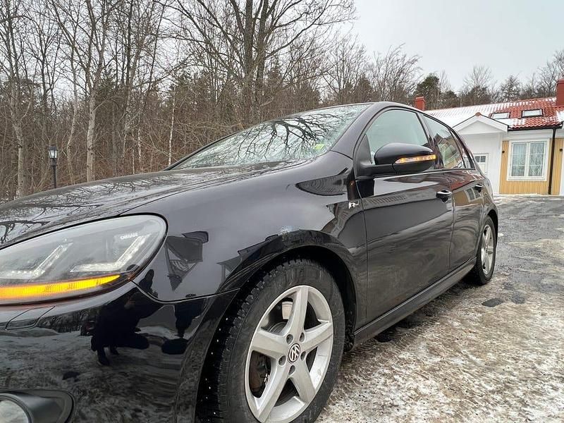 Begagnad VW Golf VII R-line 160 HK (117 kW) 2012