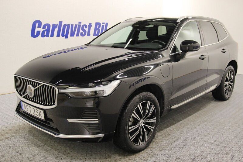 Svart (svart metallic) Begagnad 2022 Volvo XC60 Inscription SUV | 495 000 kr (Marknadspris) - Bild 1/4