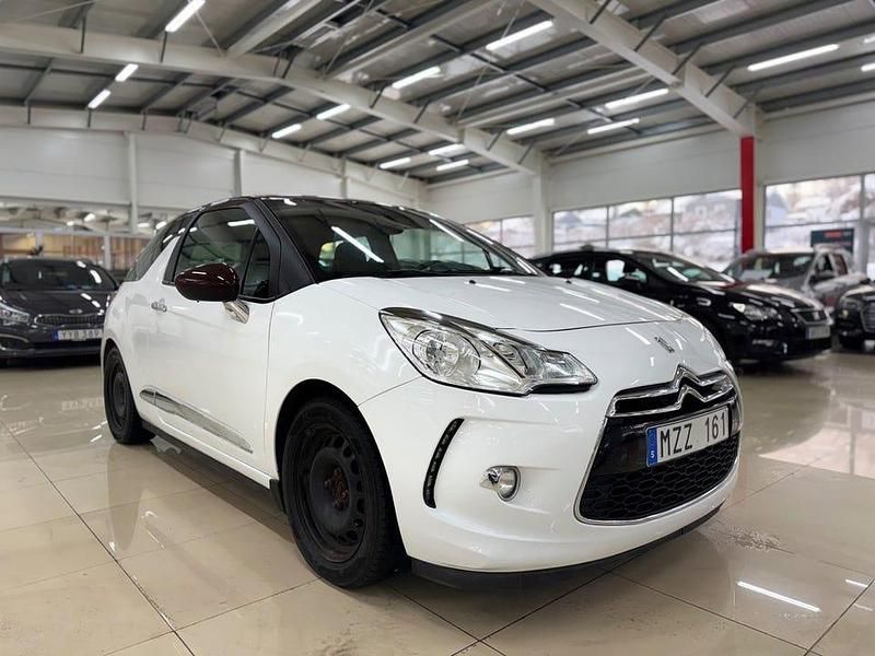 Begagnad Citroën DS3 112 HK (82 kW) 2012 Vit Halvkombi