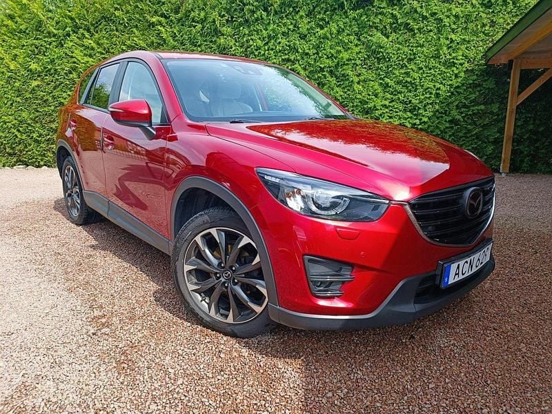 Röd Begagnad 2017 Mazda CX-5 SUV | 209 000 kr (Bra pris) - Bild 1/4