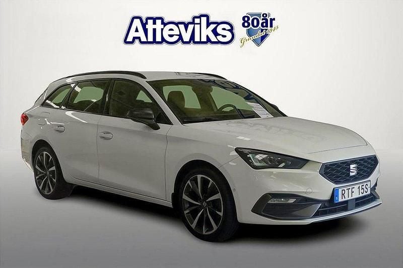 Vit Begagnad 2020 Seat Leon FR Kombi | 199 900 kr (Marknadspris) - Bild 1/4