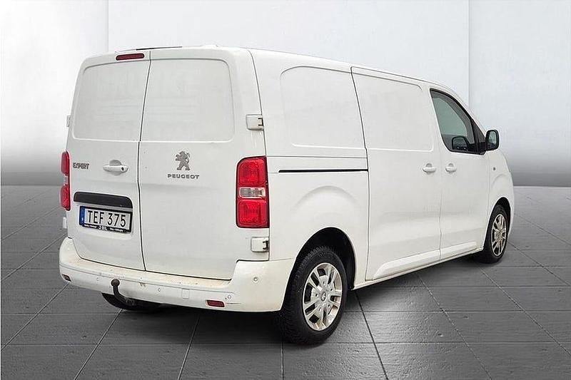Begagnad Peugeot Expert 177 HK (130 kW) 2018 Vit Van