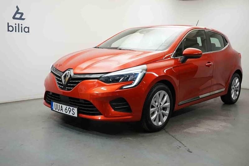 Röd Begagnad 2023 Renault Clio V Halvkombi | 179 900 kr (Marknadspris) - Bild 1/1