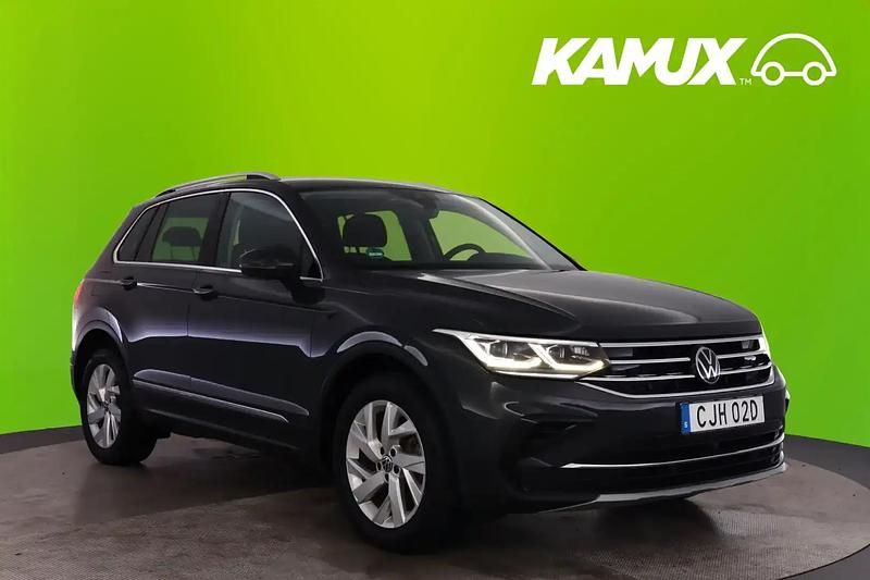 Grå Begagnad 2024 VW Tiguan Elegance SUV | 319 700 kr (Bra pris) - Bild 1/4
