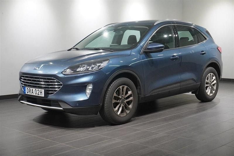 Blå Begagnad 2022 Ford Kuga Titanium SUV | 229 900 kr (Marknadspris) - Bild 1/2