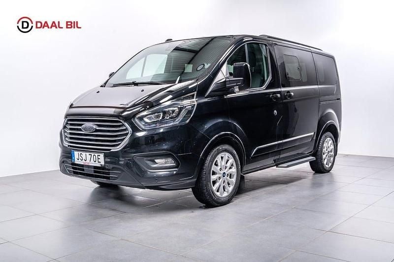 Begagnad Ford Tourneo Custom 185 HK (136 kW) 2019 Svart Van