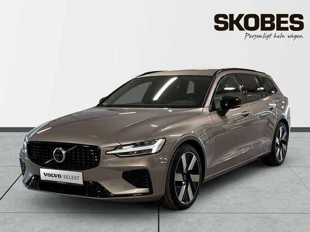 Begagnad Volvo V60 349 HK (256 kW) 2026 Kombi