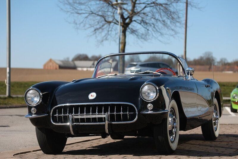 Begagnad Chevrolet Corvette C1 225 HK (165 kW) 1956 Svart Cab