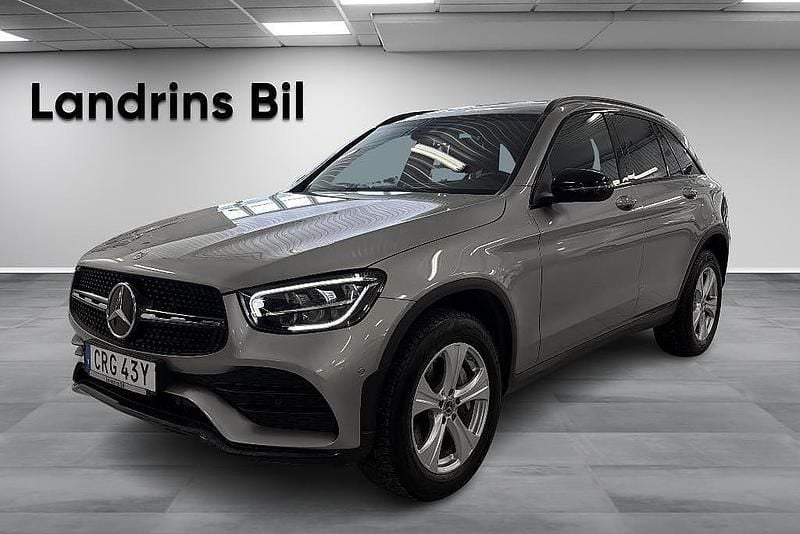 Begagnad Mercedes GLC300e AMG 211 HK (155 kW) 2022 Silver SUV