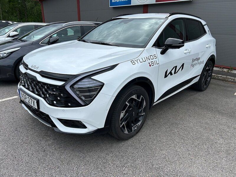 Vit Begagnad 2024 Kia Sportage GT-Line SUV | 489 000 kr (Dyr) - Bild 1/1