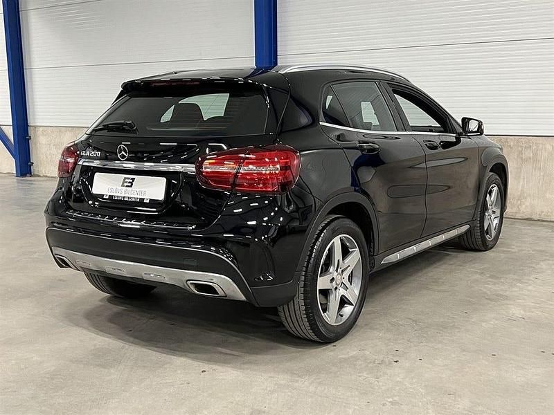 Begagnad Mercedes GLA200 AMG 156 HK (114 kW) 2017 Svart SUV