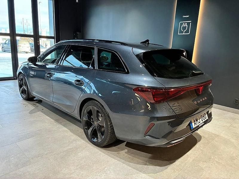 Begagnad Cupra Leon 150 HK (110 kW) 2025 Grå Kombi