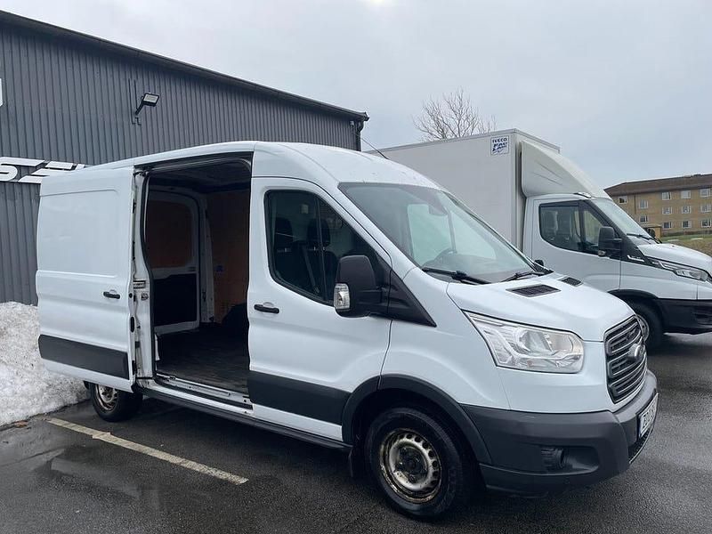 Begagnad Ford Transit 131 HK (96 kW) 2018 Vit