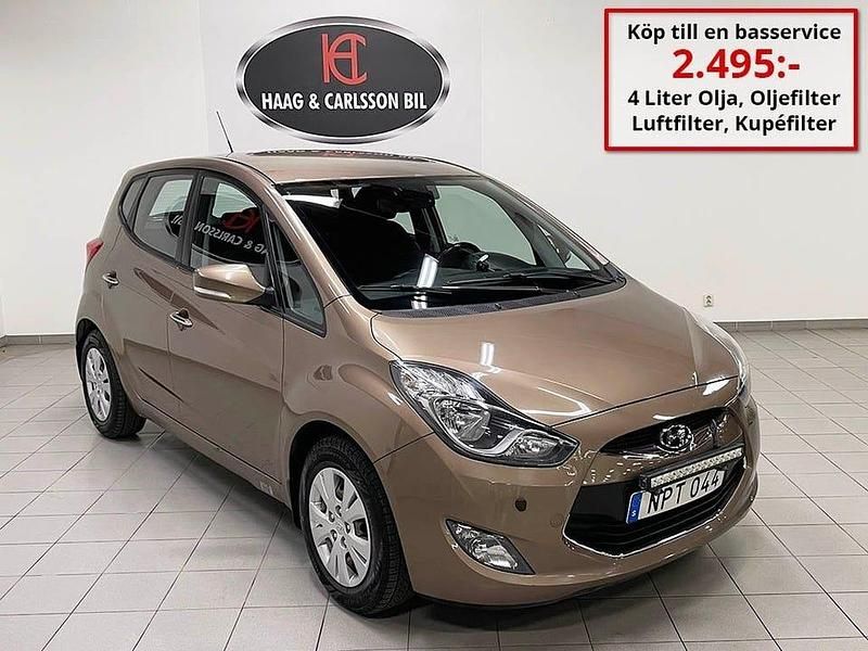 Ljusbrun Begagnad 2014 Hyundai ix20 Halvkombi | 79 000 kr (Dyr) - Bild 1/4