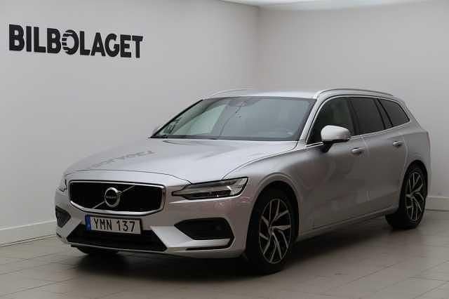 Silver Begagnad 2018 Volvo V60 Momentum Kombi | 234 800 kr (Bra pris) - Bild 1/4