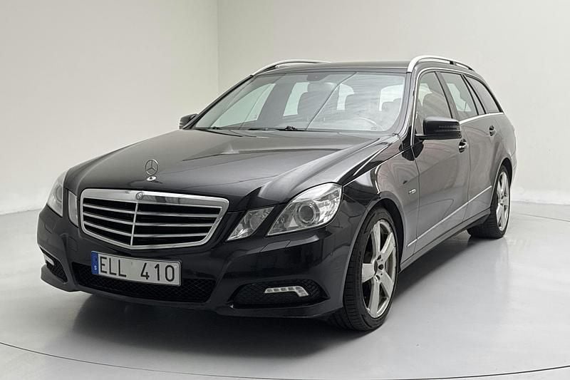 Svart Begagnad 2010 Mercedes E350 Kombi | 102 000 kr (Marknadspris) - Bild 1/4