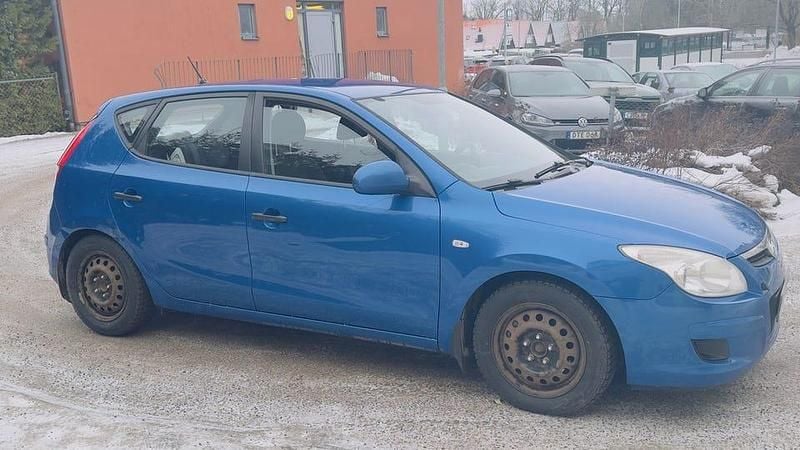 Begagnad Hyundai i30 90 HK (66 kW) 2009