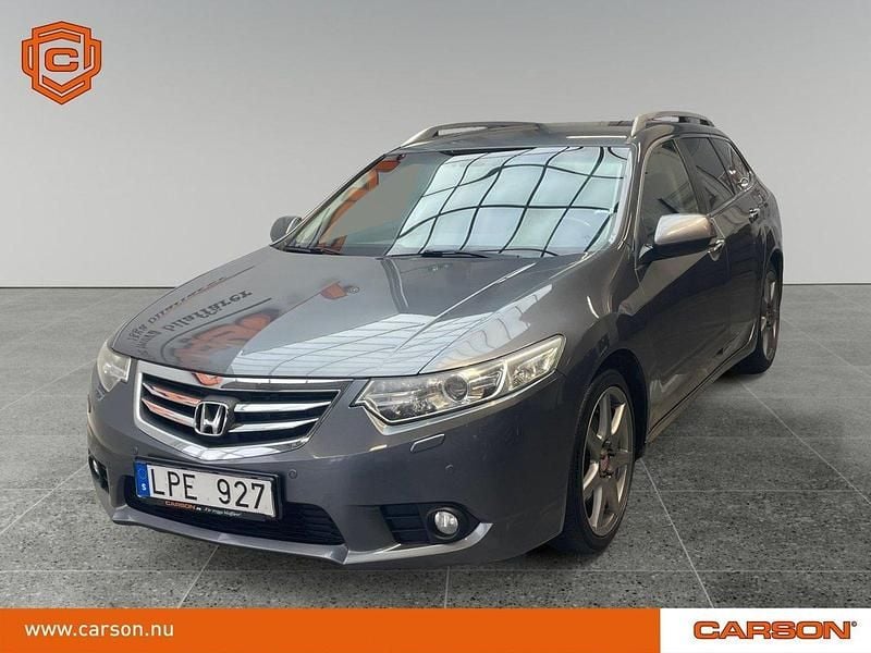 Ljusgrå Begagnad 2011 Honda Accord Elegance Kombi | 103 700 kr (Marknadspris) - Bild 1/3