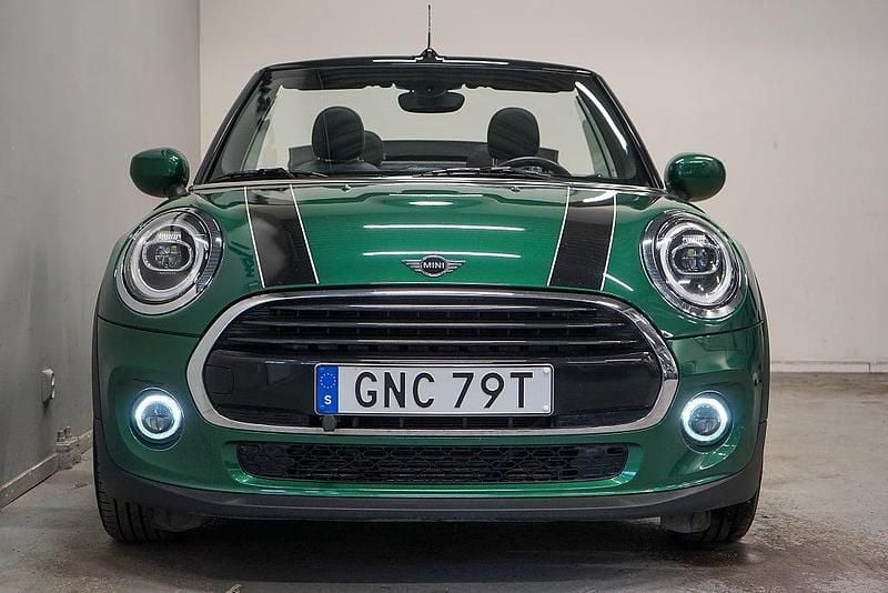 Begagnad Mini Cooper 2021 Grön Halvkombi