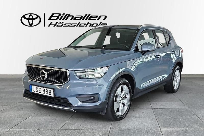 Grå Begagnad 2020 Volvo XC40 Momentum SUV | 264 900 kr (Bra pris) - Bild 1/4
