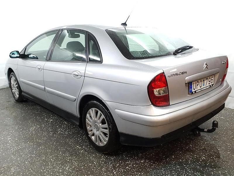 Begagnad Citroën C5 109 HK (80 kW) 2003 Blå (silver) Halvkombi