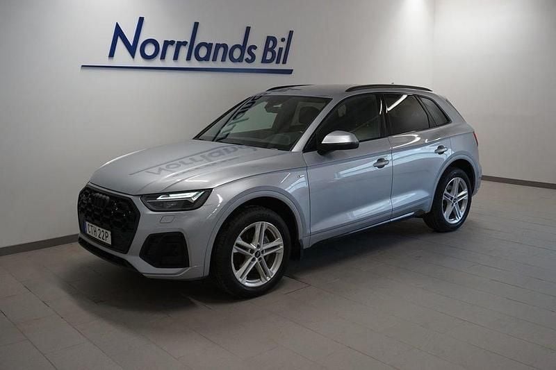 Florettsilver metallic Begagnad 2022 Audi Q5 S-Line SUV | 384 900 kr (Marknadspris) - Bild 1/4