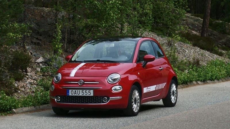 Röd Begagnad 2016 Fiat 500 Halvkombi | 81 000 kr (Bra pris) - Bild 1/4