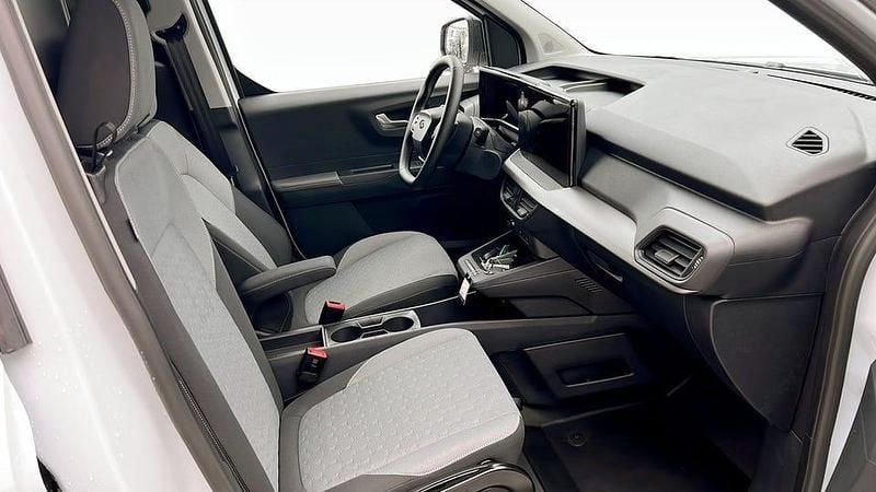 Ny Ford Courier Limited 100 kW (136 HK) 2025 Vit Minibuss