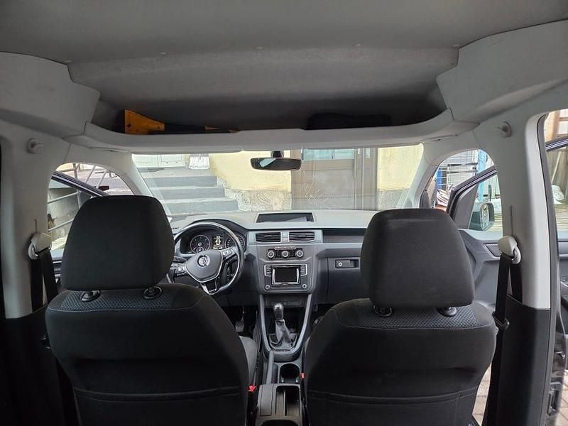 Begagnad VW Caddy 75 HK (55 kW) 2016 Minibuss