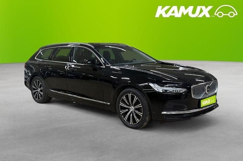 Svart Begagnad 2022 Volvo V90 Inscription Kombi | 324 700 kr - Bild 1/3