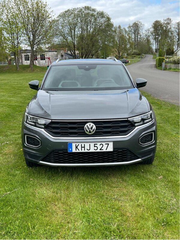 Grå Begagnad 2018 VW T-Roc GT SUV | 230 000 kr (Bra pris) - Bild 1/4
