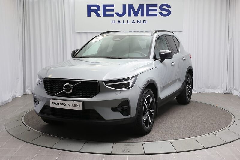Begagnad 2024 Volvo XC40 SUV | 359 500 kr (Bra pris) - Bild 1/4